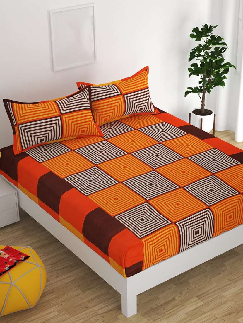 printed bedsheet with pillow covers