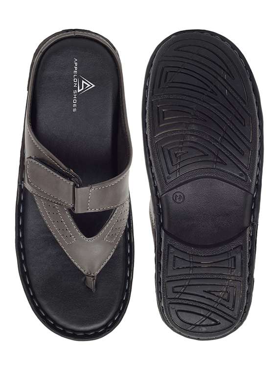 brown toe separator sandals - 19848656 -  Standard Image - 4