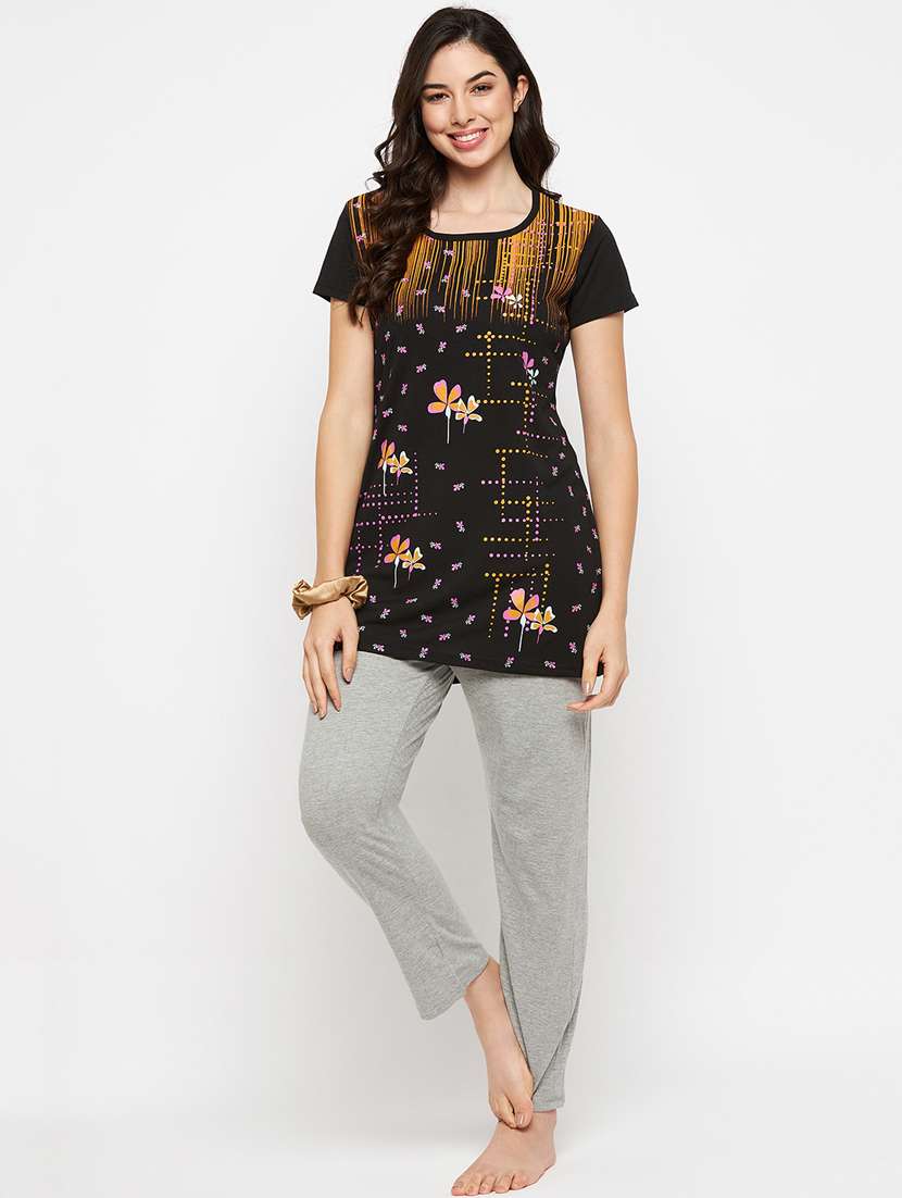 women's t-shirt combo - 19849926 -  Standard Image - 4