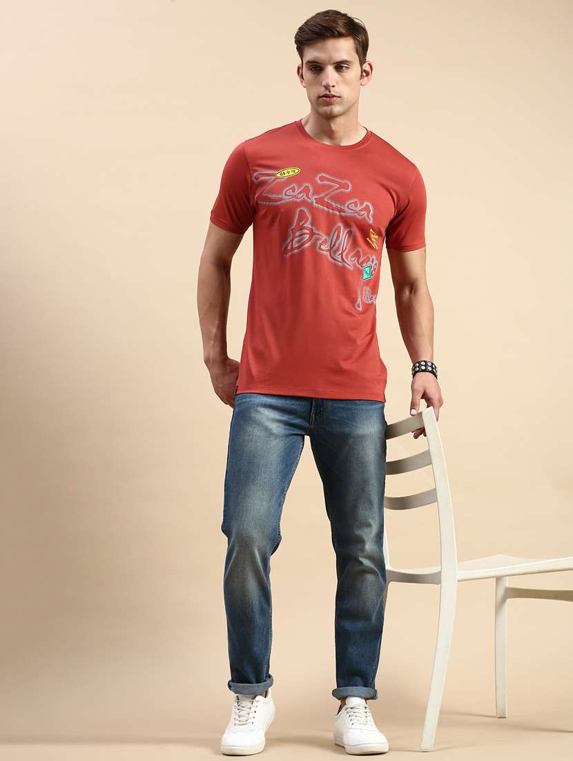 men round neck front print t-shirt - 19856117 -  Standard Image - 4