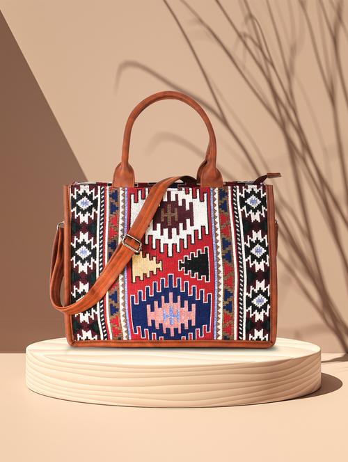 women printed tote bag - 19856164 -  Standard Image - 0