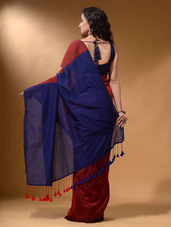 women's solid maroon colored saree with blouse - 19866545 - Standard Image - 1