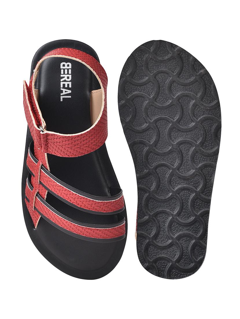 red synthetic sandals - 19868892 - Standard Image - 4