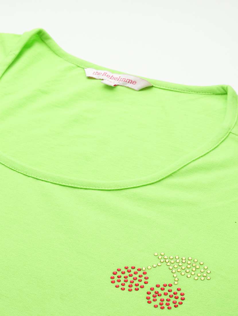 women's plain round neck t-shirt - 19874762 - Standard Image - 4
