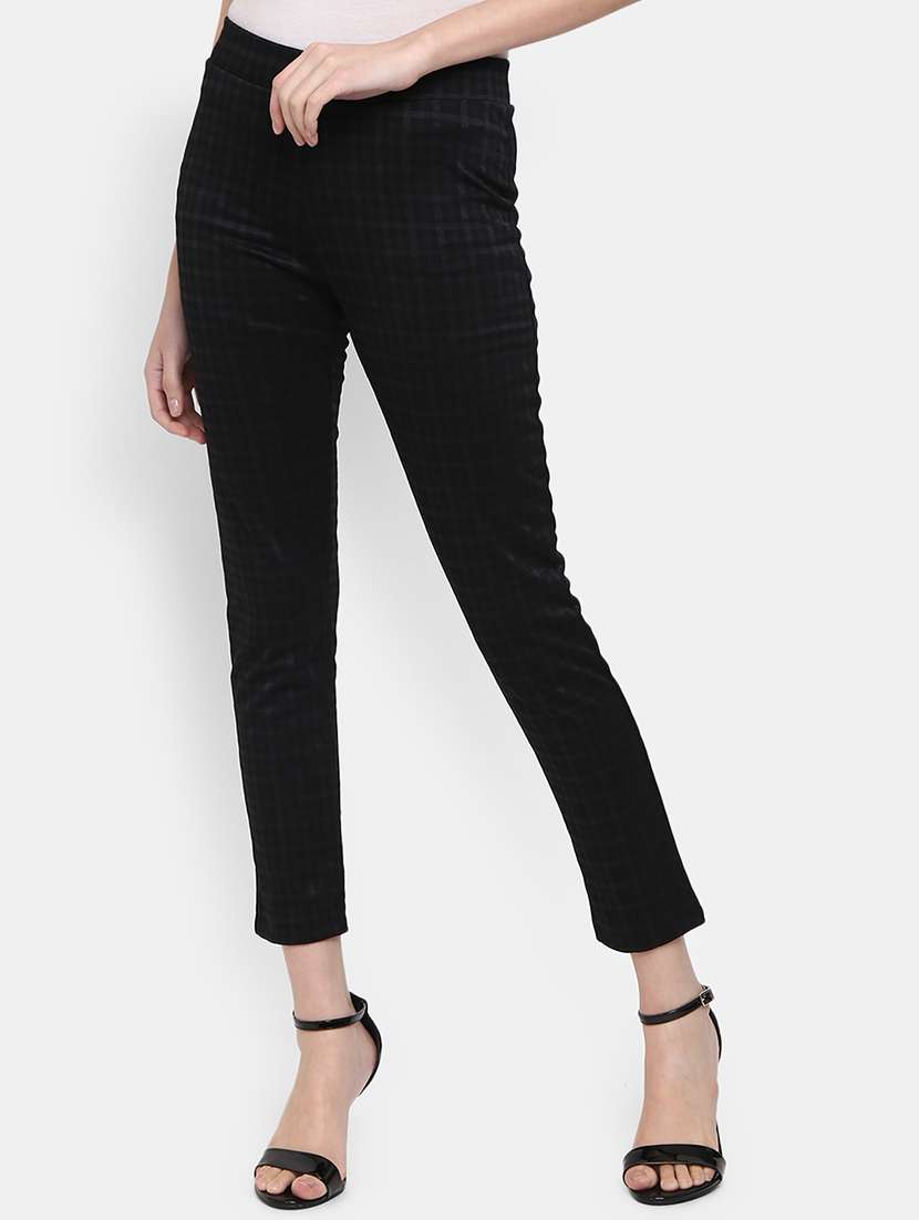 black checkered ankle length jegging