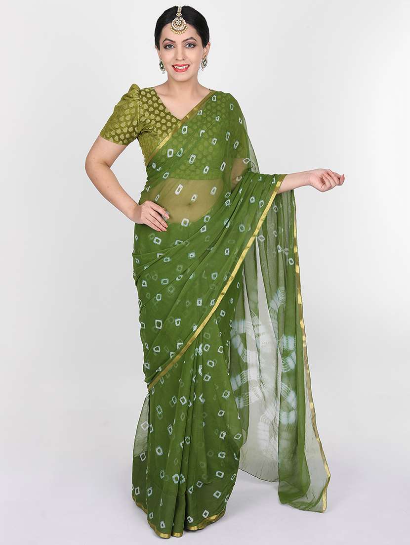 women printed casual wear saree with blouse