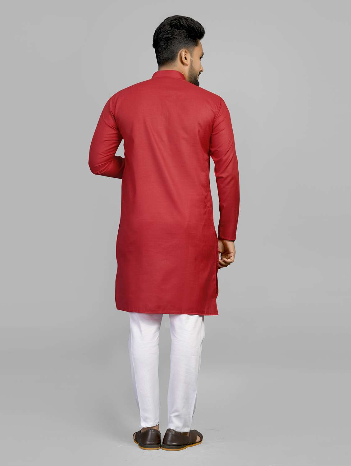 men pack of 2 solid mandarin neck long kurta - 19895916 -  Standard Image - 4