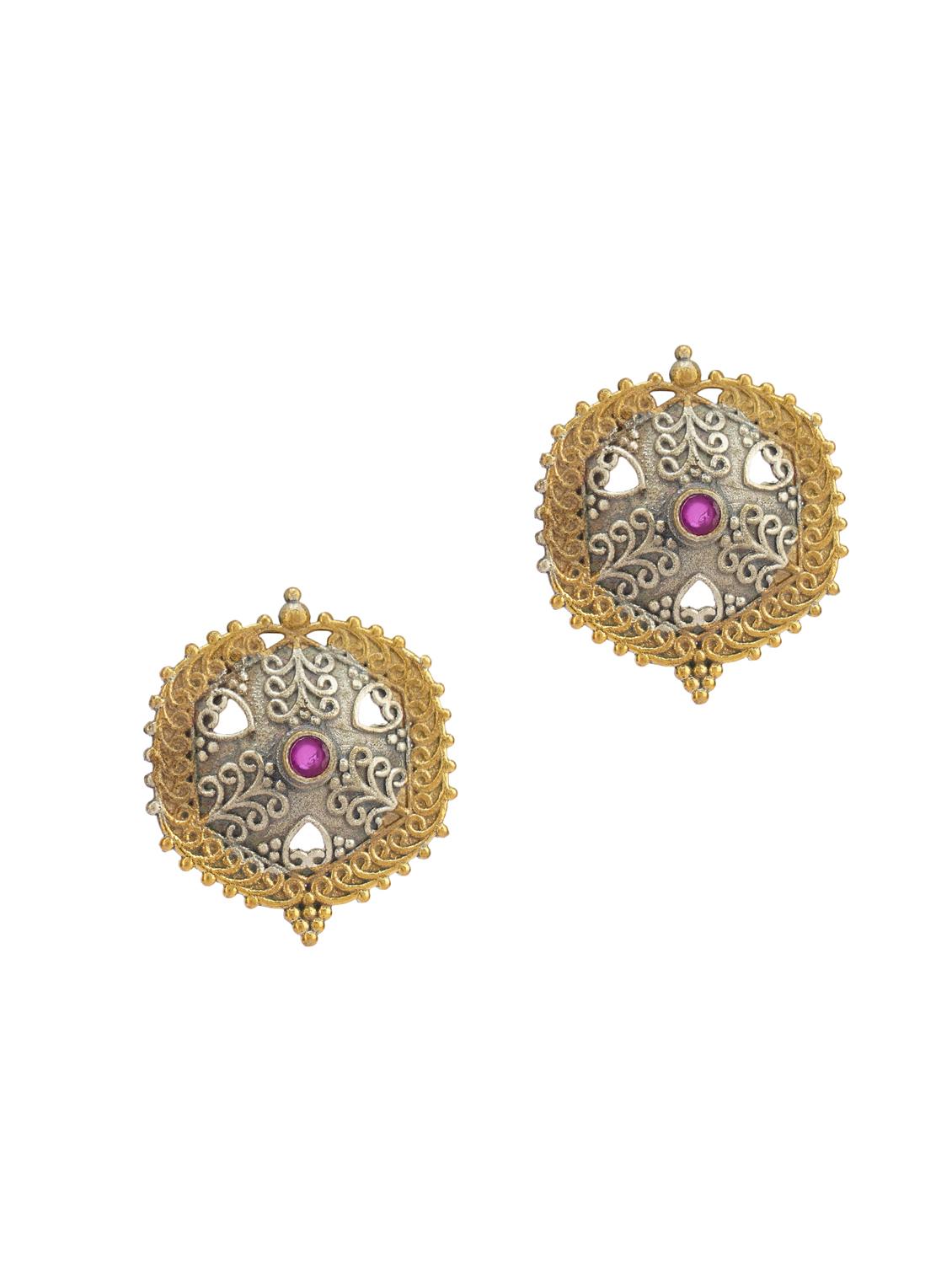 pink brass studs earring - 19897196 -  Standard Image - 1