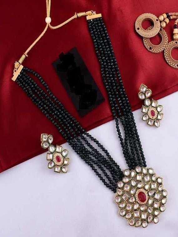 tjc beads studded brass jewellery set