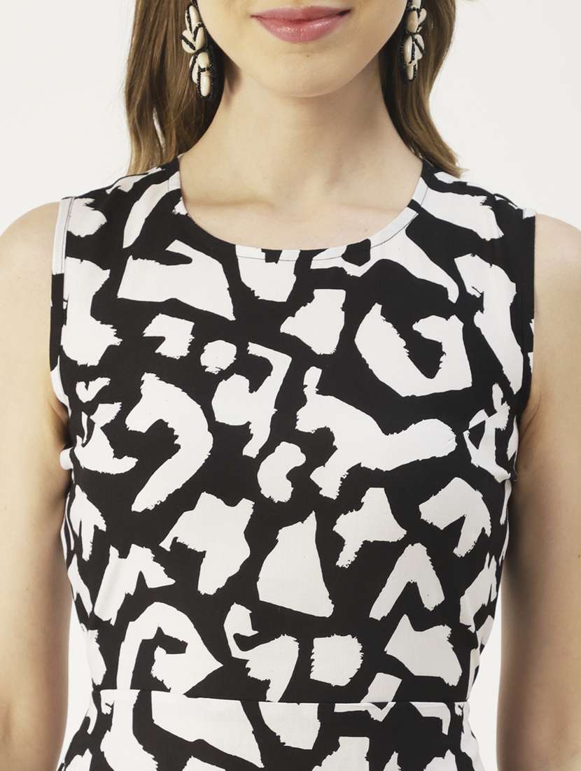 women's fit & flare printed dress - 19907181 -  Standard Image - 4