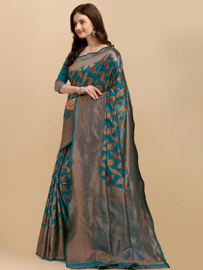 light blue silk banarasi saree - 19914786 - Standard Image - 1