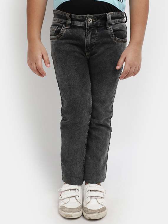 girls solid slim fit jeans
