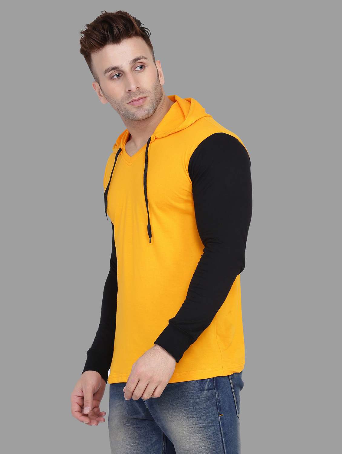 hood neck color block regular t-shirt - 19915567 -  Standard Image - 1