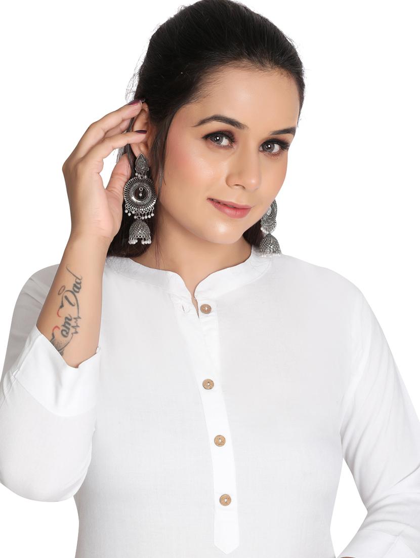 solid straight long kurta - 19919862 - Standard Image - 4