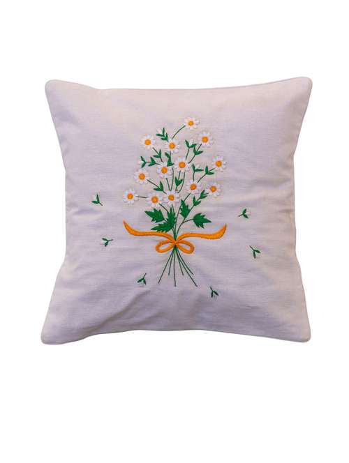 summer daisies cushion cover