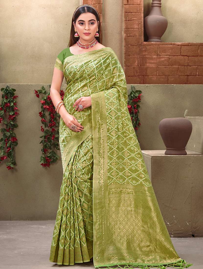 women's banarasi saree with blouse