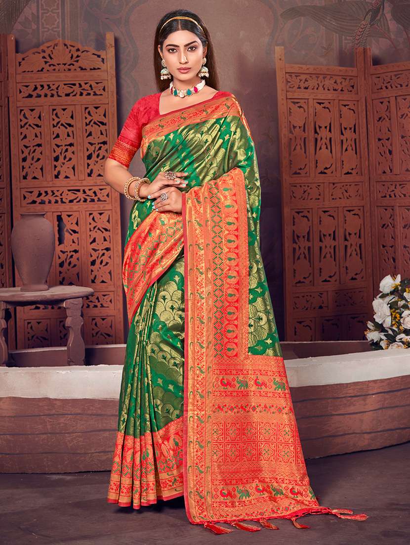 women's self design green colored saree with blouse - 19925400 - Zoom Image - 0