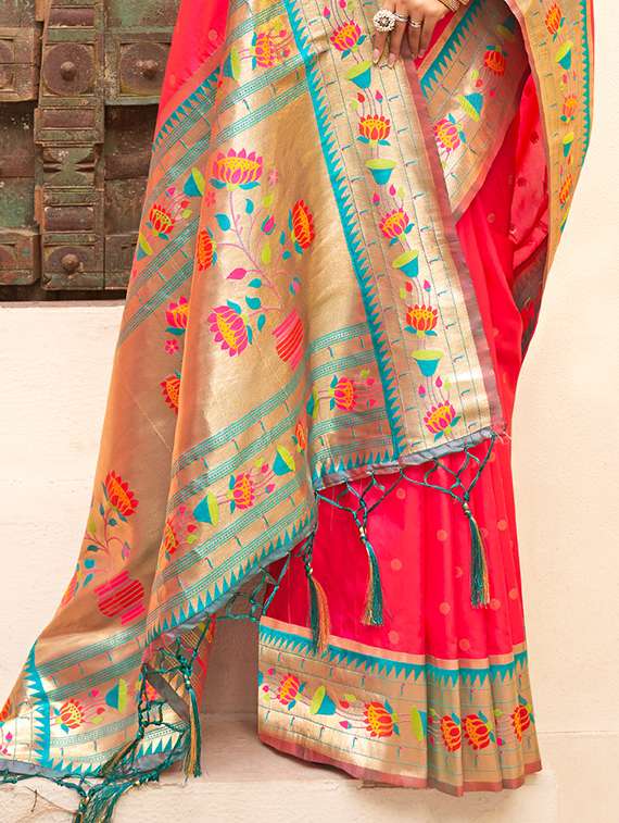 women's self design pink colored saree with blouse - 19925434 - Standard Image - 1