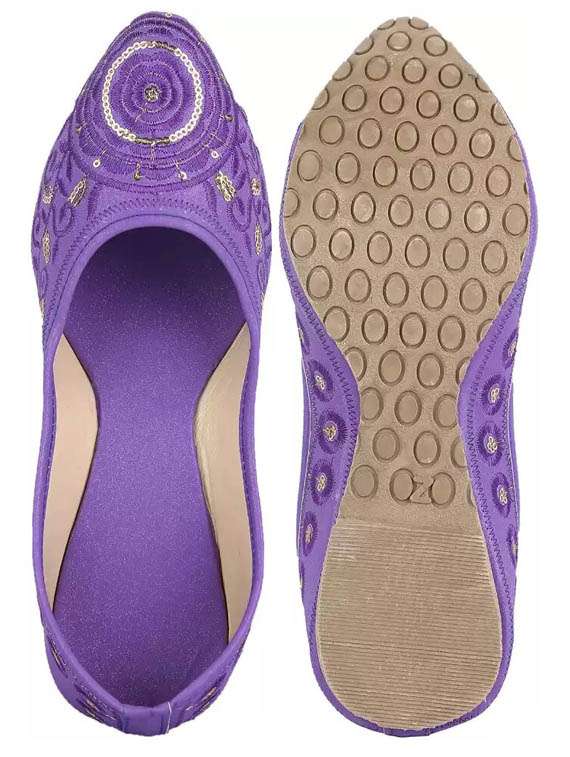 purple embroidered slip on jutis  - 19925740 -  Standard Image - 4