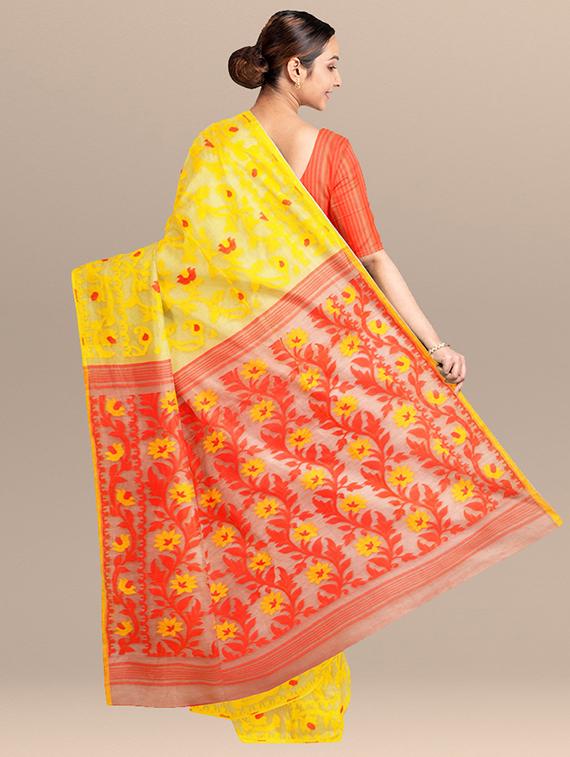 women self design jamdani saree with blouse - 19925796 - Standard Image - 1