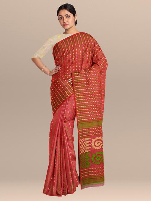 women's self design maroon colored saree with blouse - 19925822 - Standard Image - 0