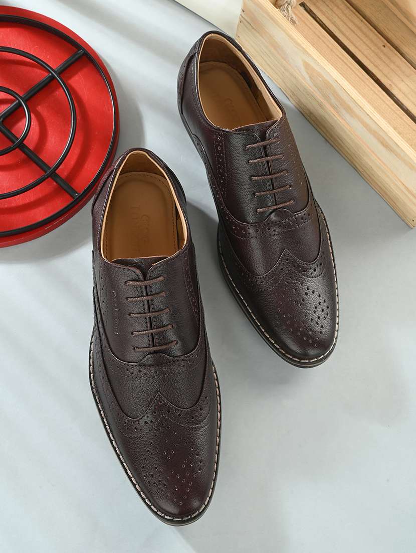 leatherette lace-up formal shoes