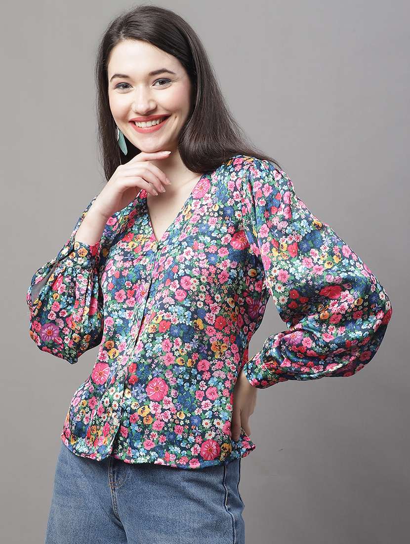 women's straight v neck top