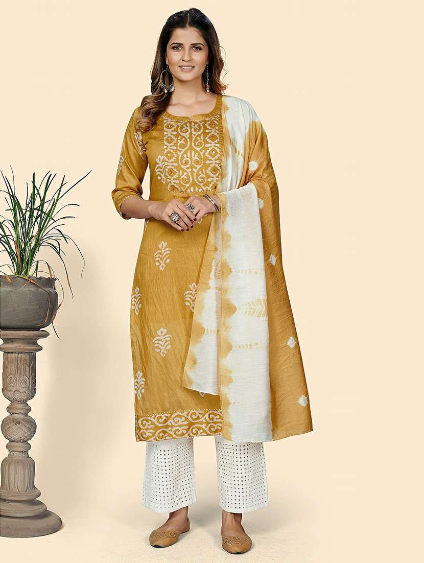 round neck batik printed kurta dupatta set