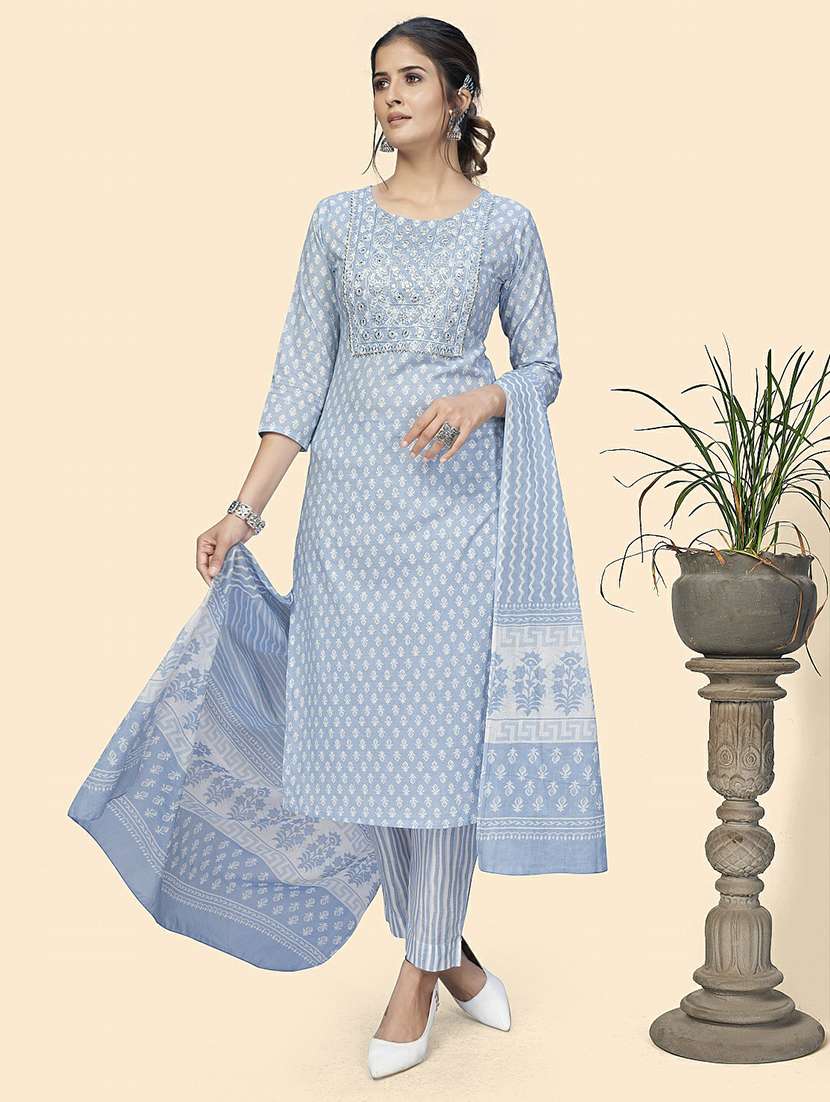 embroidered neck printed suit set - 19938736 -  Standard Image - 1