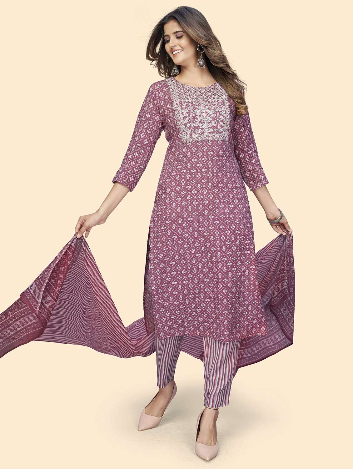 printed kurta dupatta set - 19942787 -  Standard Image - 1