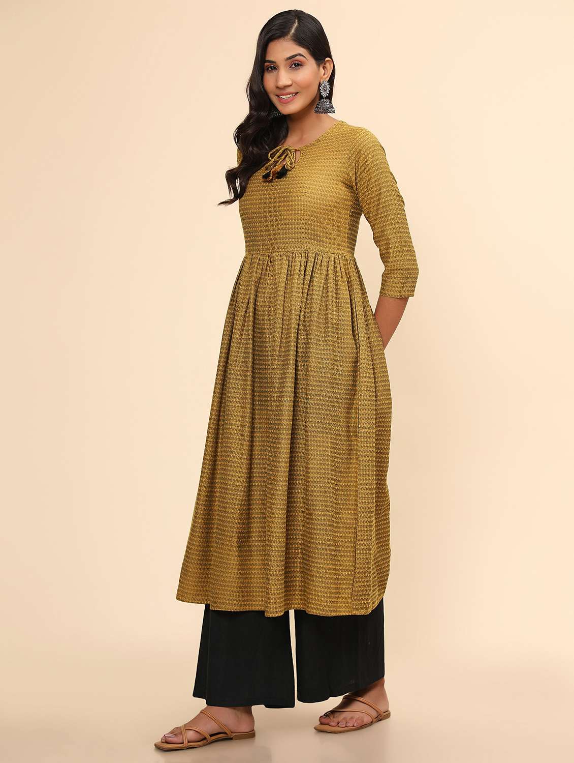 yellow cotton blend aline kurta - 19943165 -  Standard Image - 1