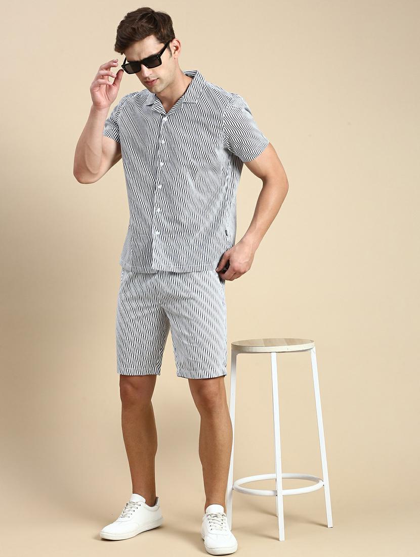 men's printed shorts co ord set - 19944431 - Standard Image - 4
