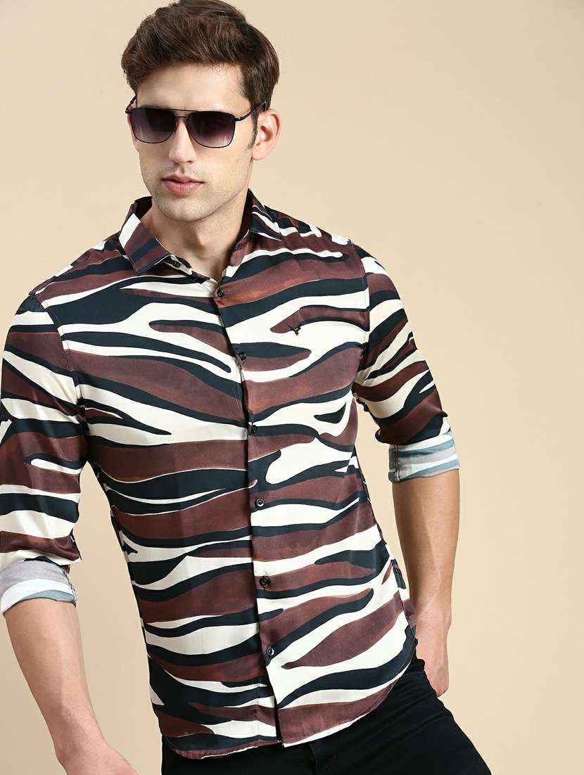 mens abstract casual shirt - 19944574 - Standard Image - 4