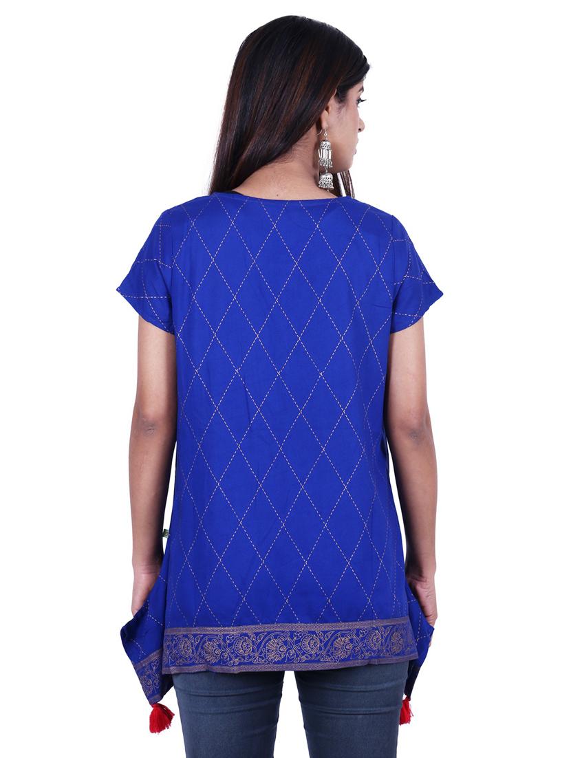 round neck printed regular tunic - 19944821 -  Standard Image - 1