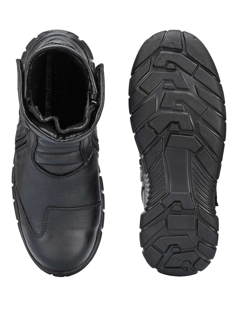 black leather hiking  boots - 19947321 -  Standard Image - 4