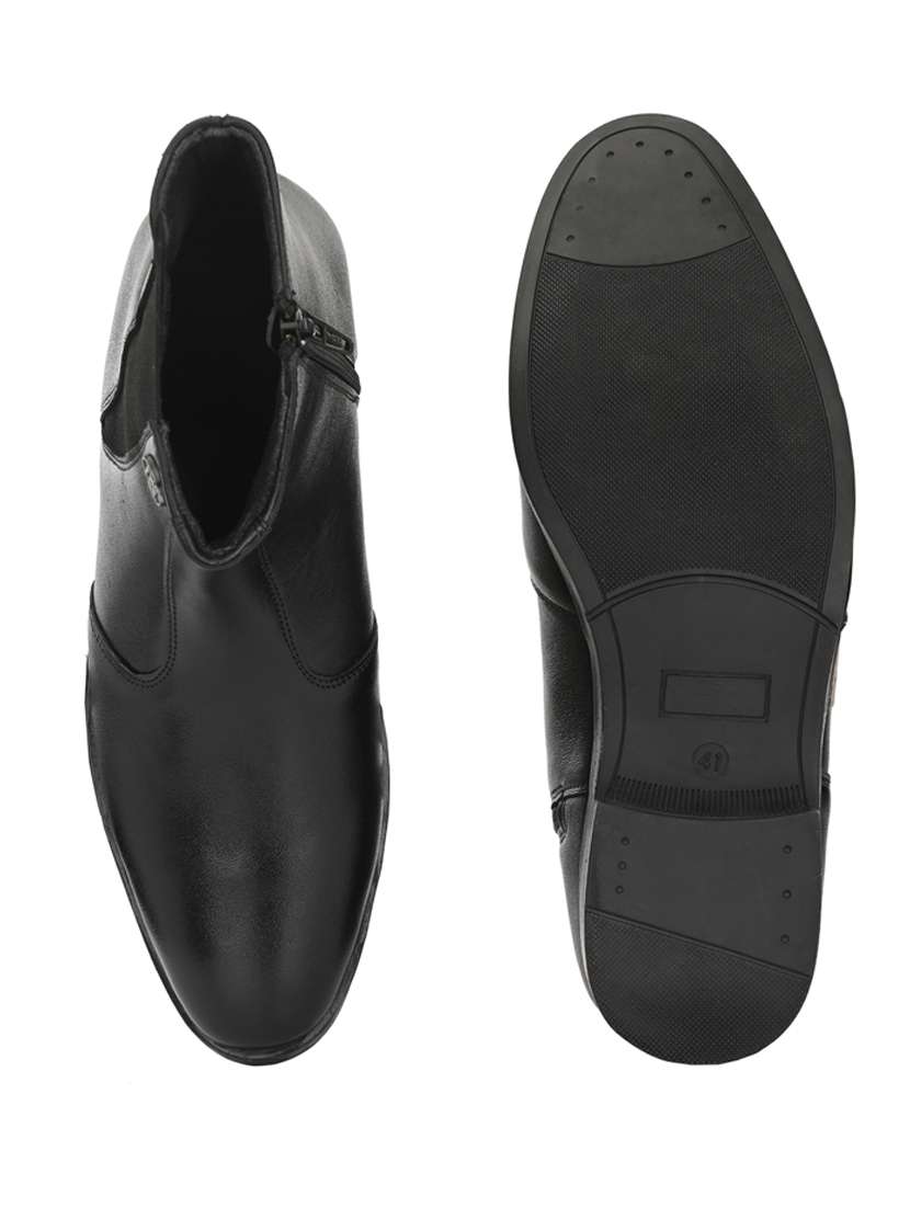 black leather high ankle boots - 19947377 -  Standard Image - 4