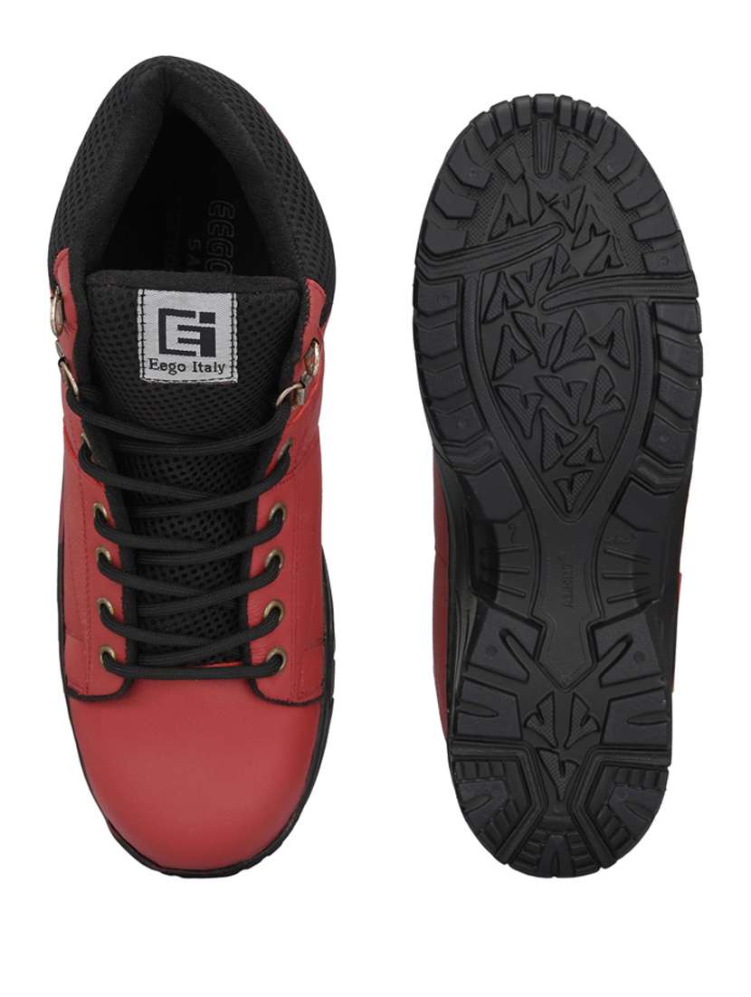 men lace up hiking boot - 19947452 -  Standard Image - 4