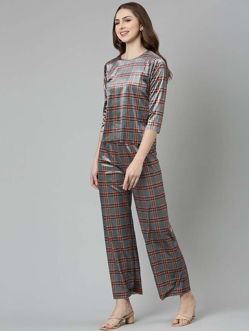 navy blue checkered top and palazzos set  - 19947679 -  Standard Image - 1