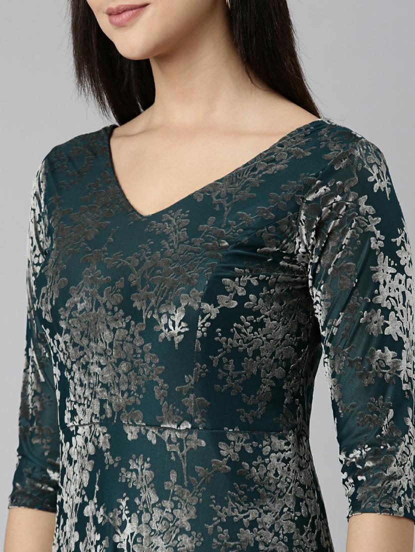 women's fit & flare printed dress - 19947774 - Standard Image - 6