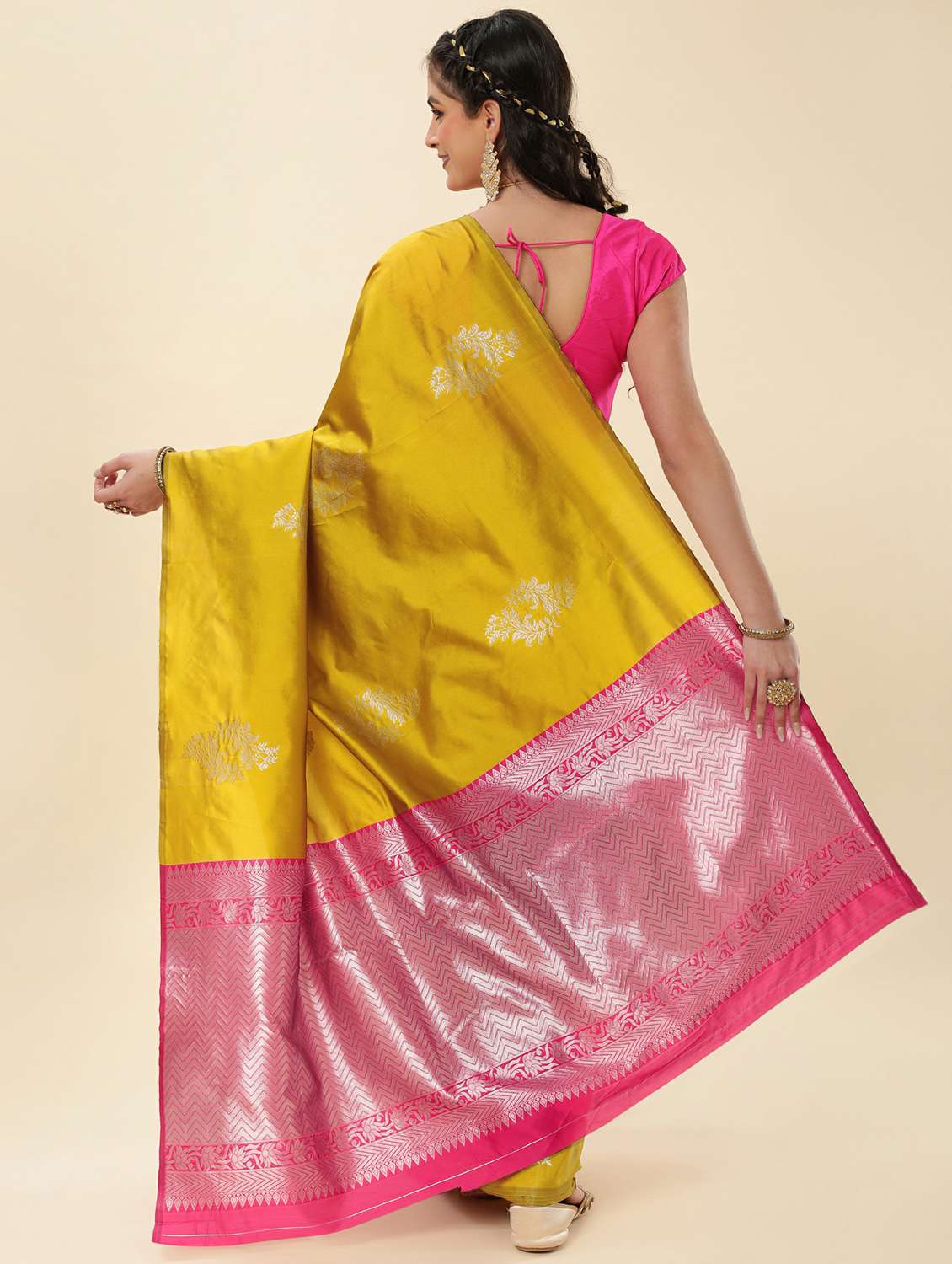 self designed banarasi saree with blouse - 19947902 - Standard Image - 1