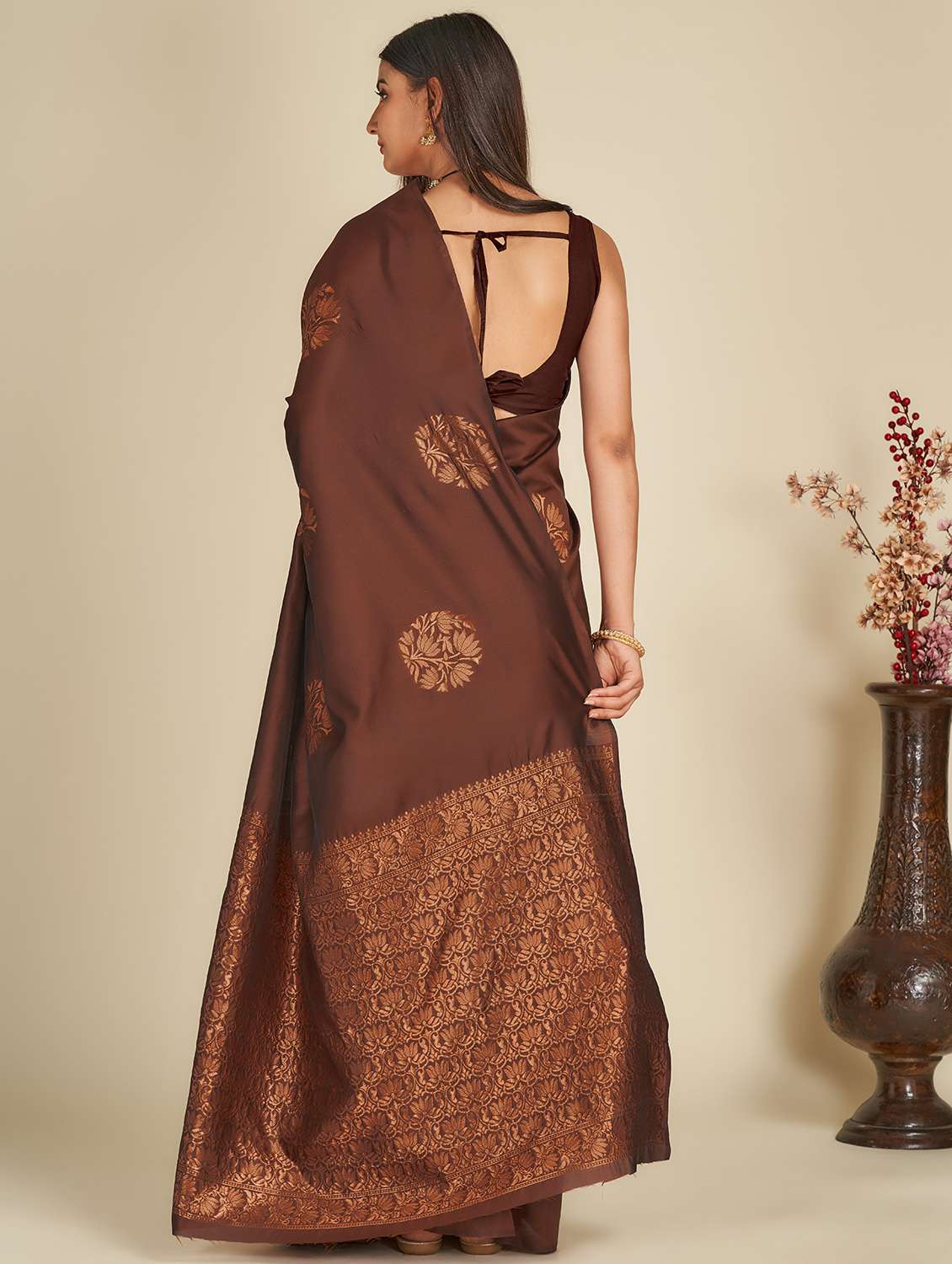 women's banarasi saree with blouse - 19947998 - Standard Image - 1