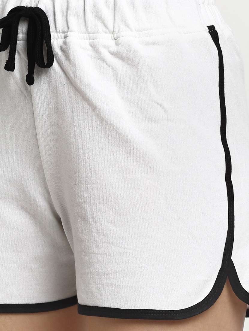 mid rise solid regular shorts - 19950690 -  Standard Image - 4