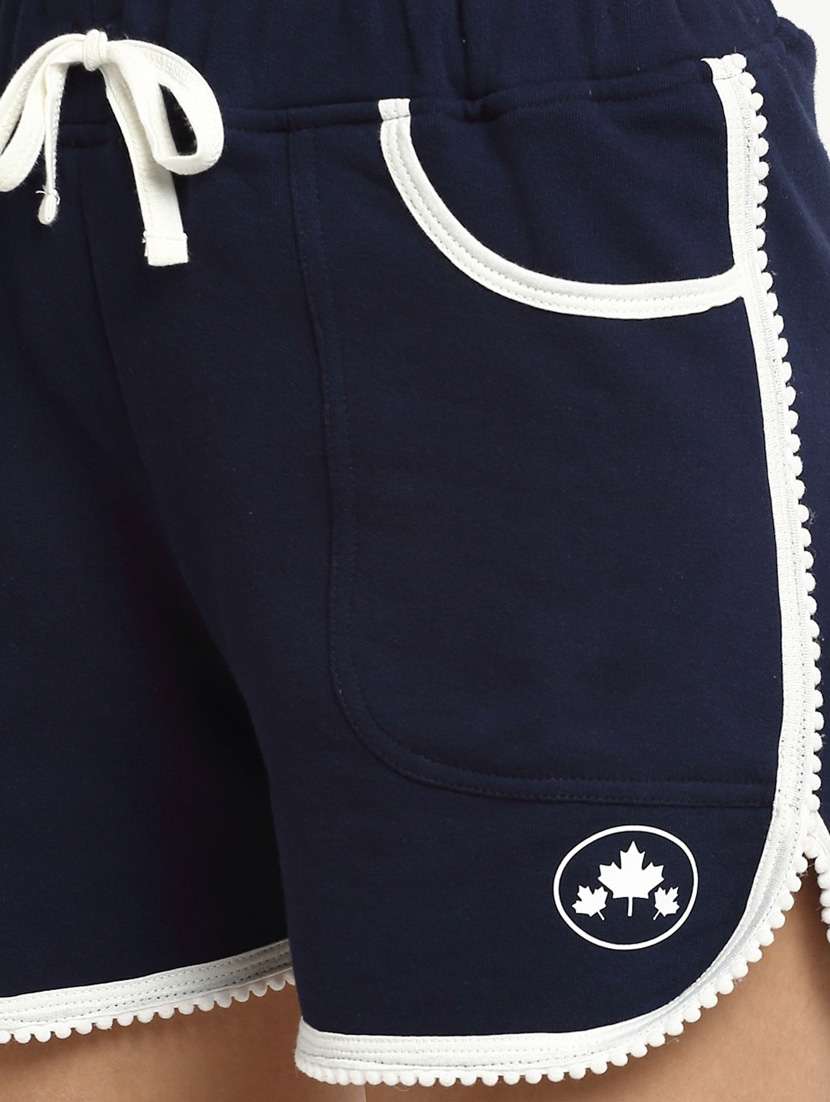 mid rise solid regular shorts - 19950704 -  Standard Image - 4