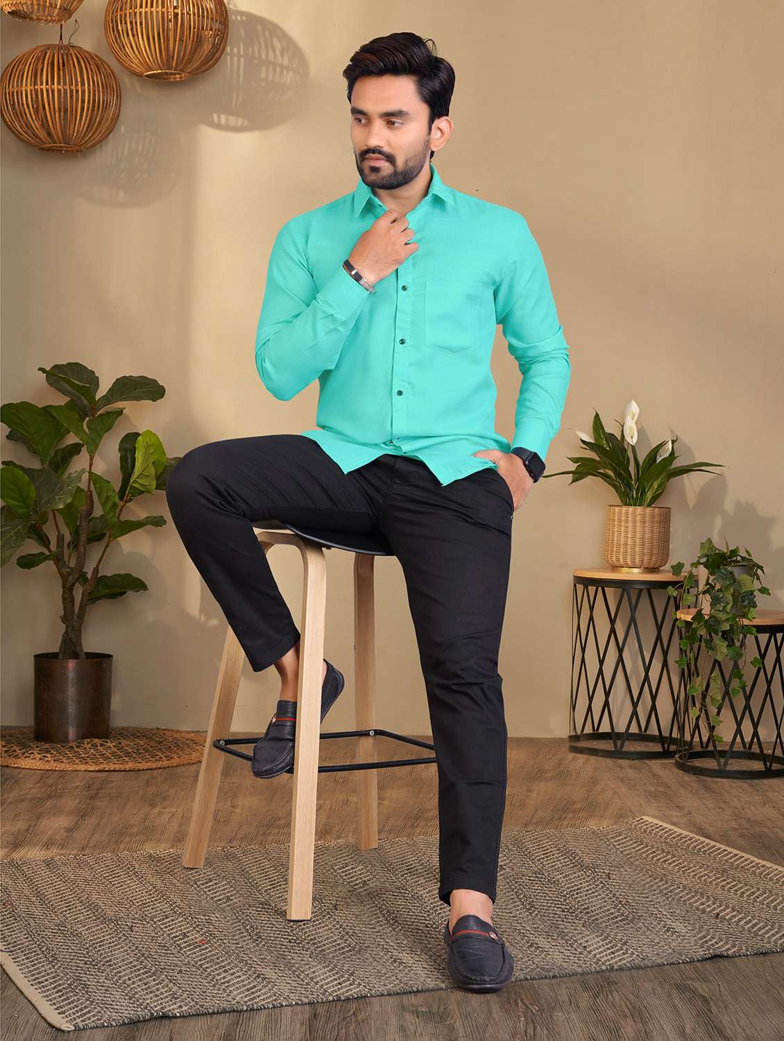 mens solid casual shirt - 19950917 -  Standard Image - 4