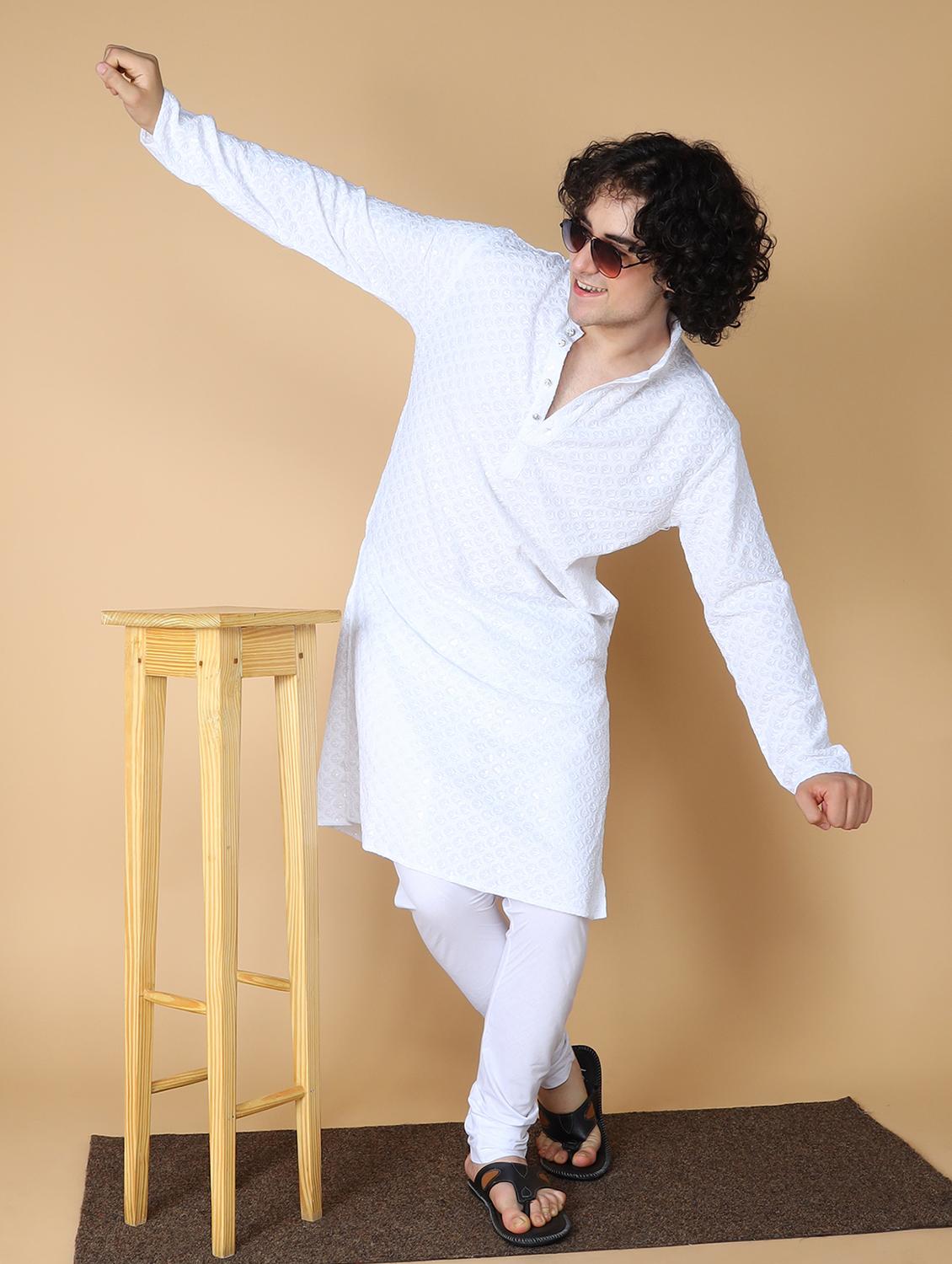 men's embroidered cotton kurta - 19954963 - Standard Image - 4
