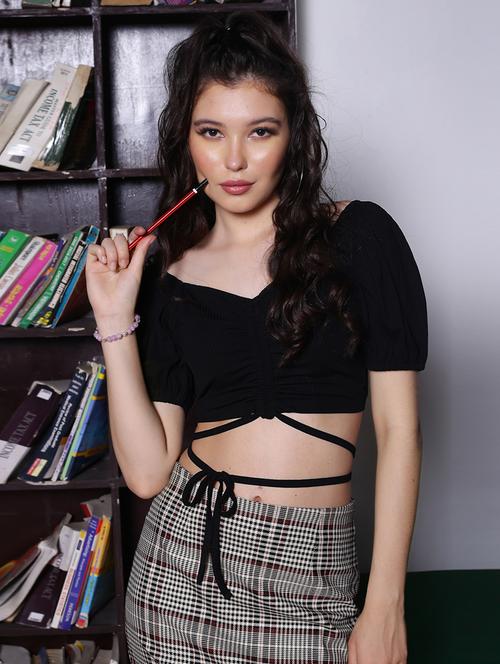 women's crop sweetheart neck top - 19963281 - Standard Image - 0