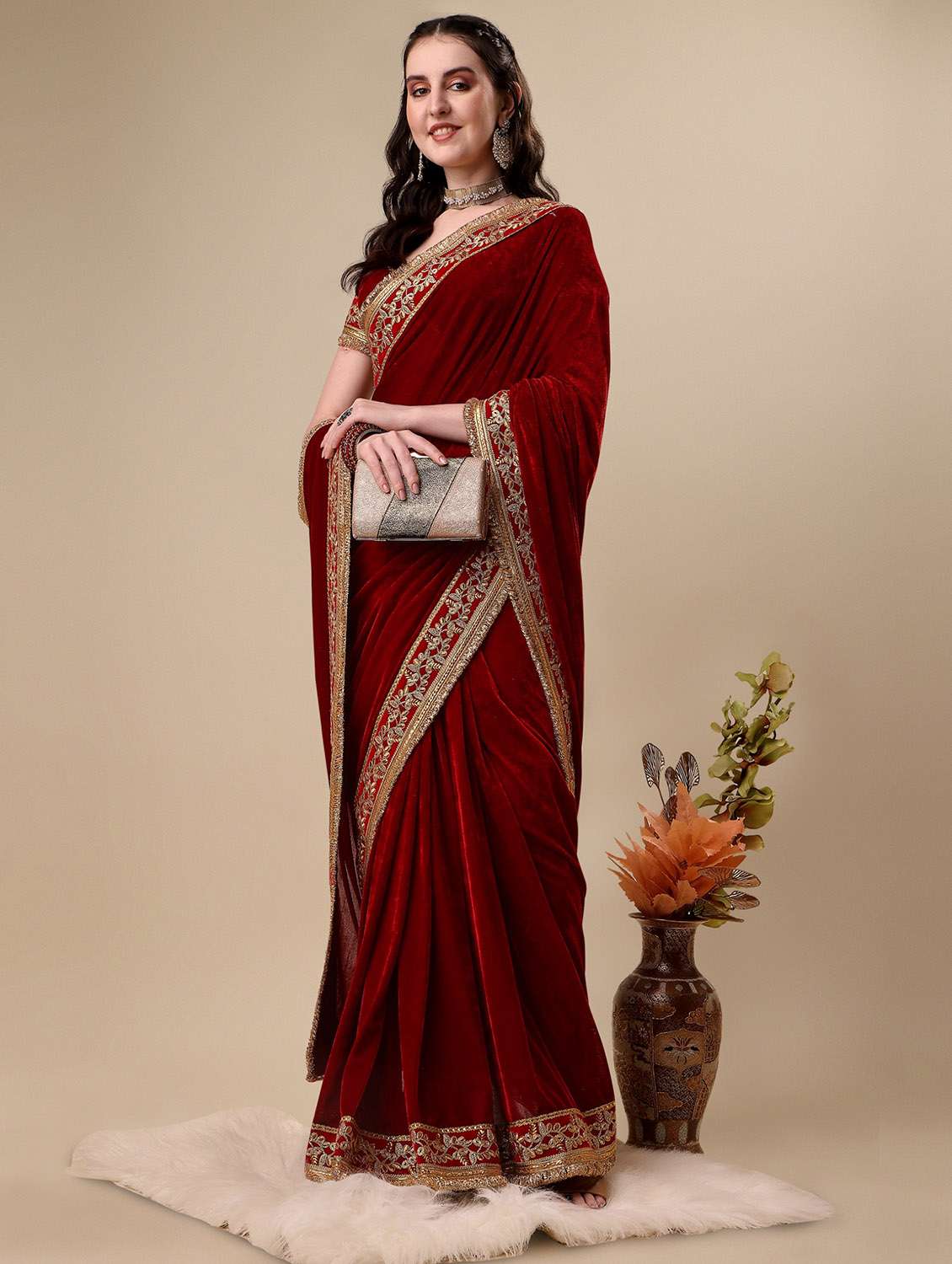 women's solid maroon colored saree - 19963425 -  Standard Image - 1