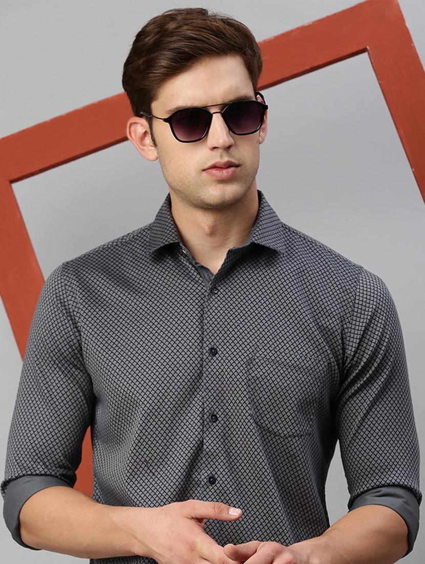mens printed casual shirt - 19963553 - Standard Image - 4