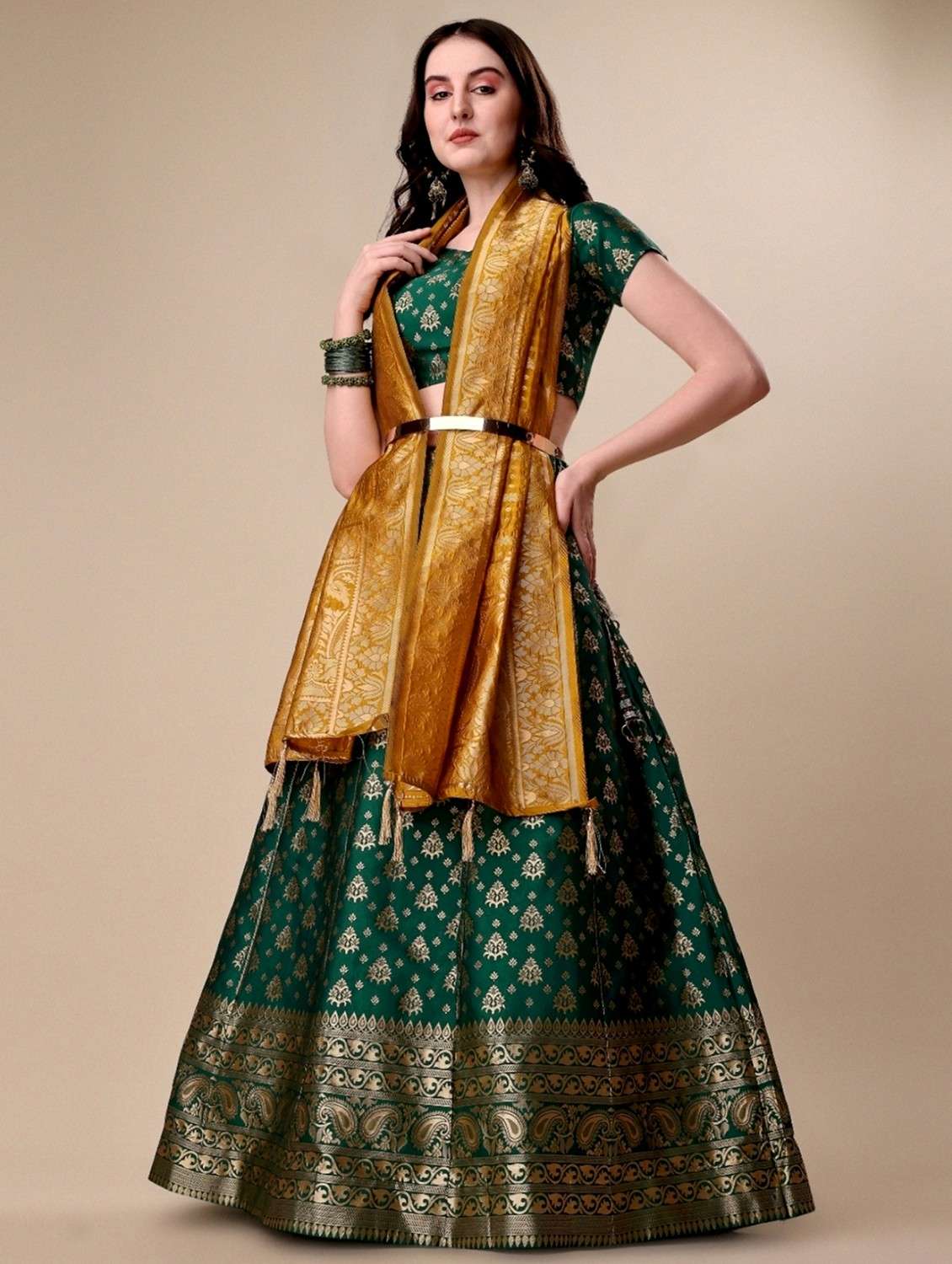 banarasi lehenga choli with dupatta set - 19970336 -  Standard Image - 4