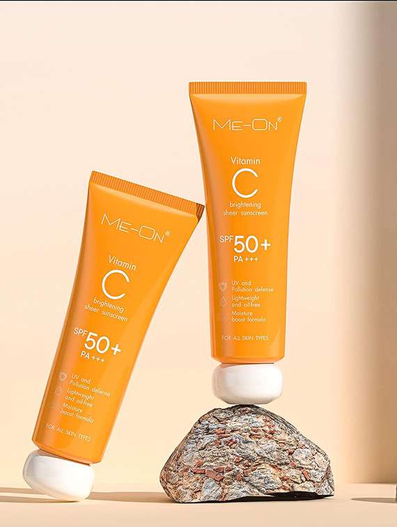 me-on vitamin c brightening sheer spf 50+pa+++ sunscreen lotion